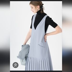 Drex Fable Elegant Light Blue Sleeveless Dress